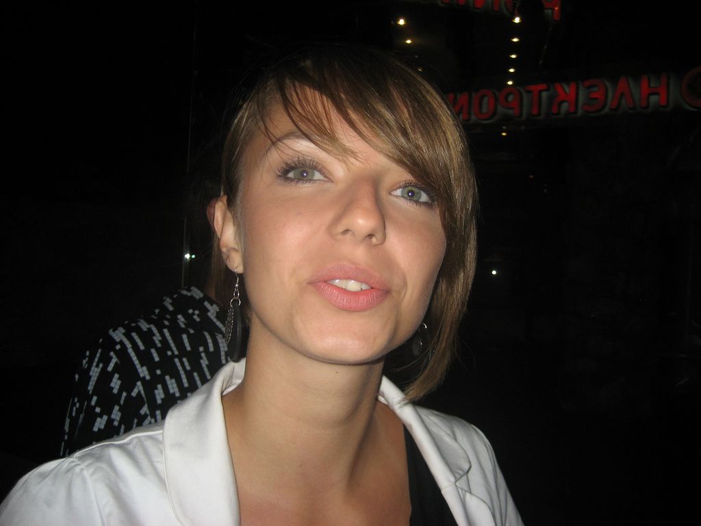 i/Kranj/Absolvent08/07-BlackWhiteParty/absolvent 1829.jpg